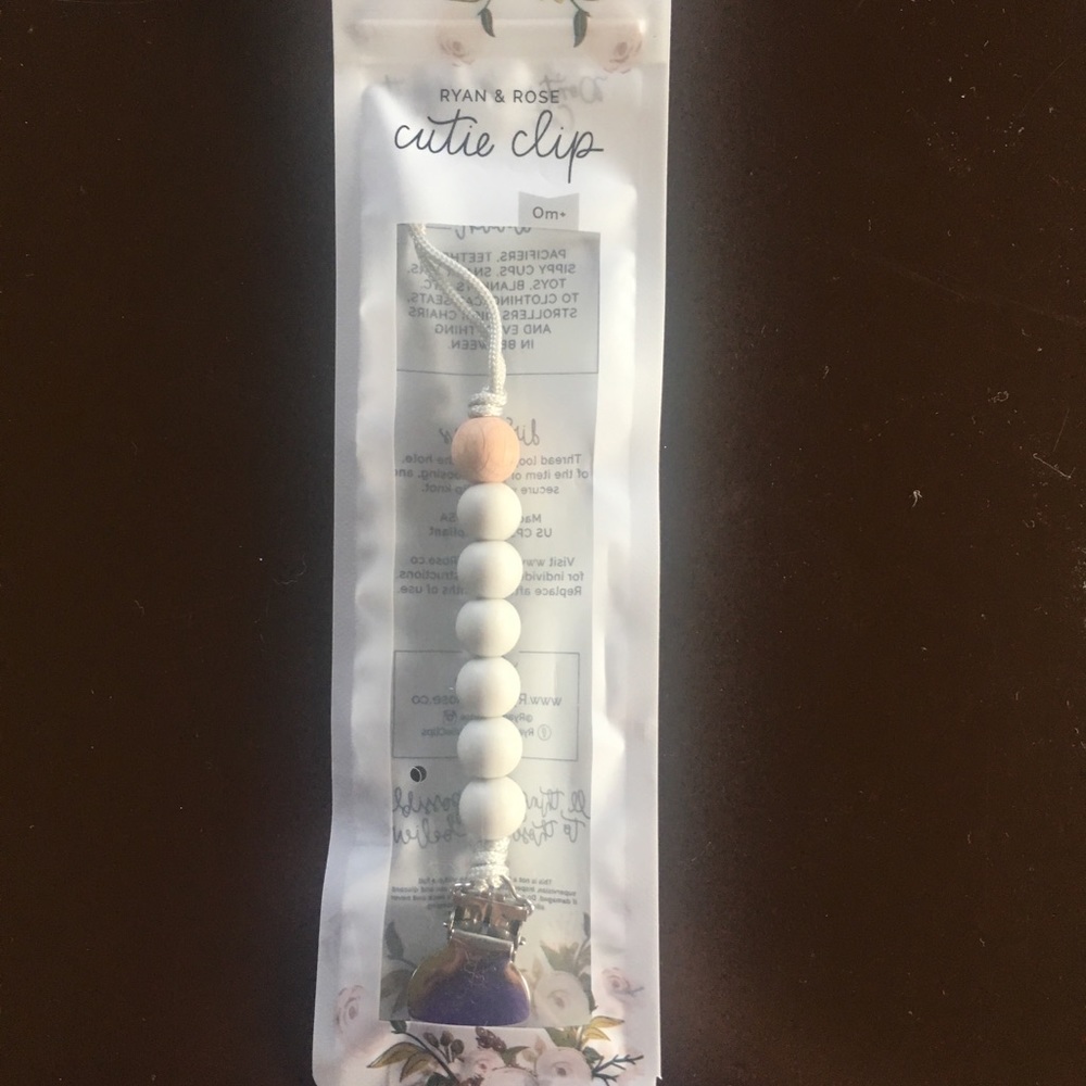 Ryan And Rose Gray Charley Cutie Clip